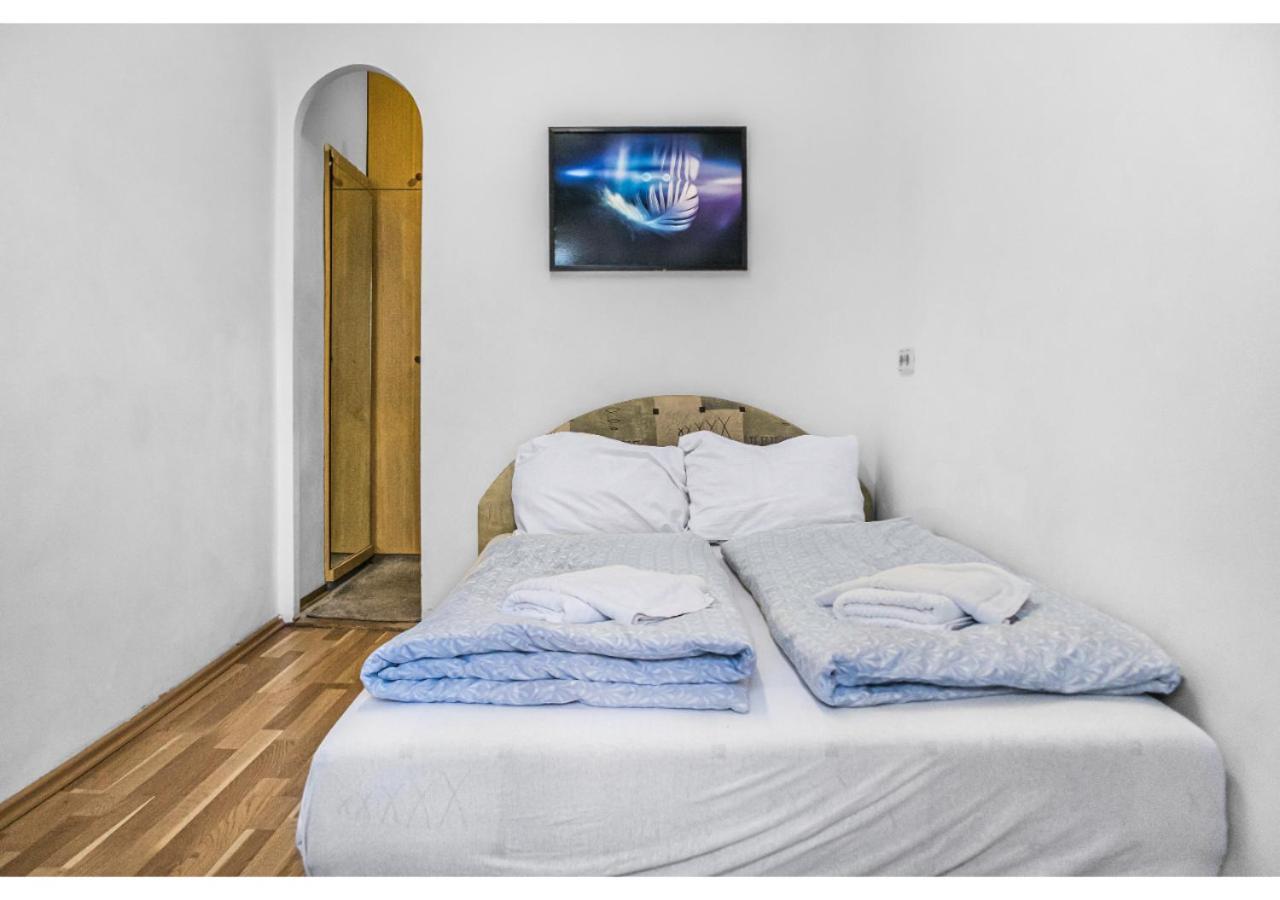 Welcoming 2Br Apt. Near Danube & Millenium Tower Wien Exteriör bild