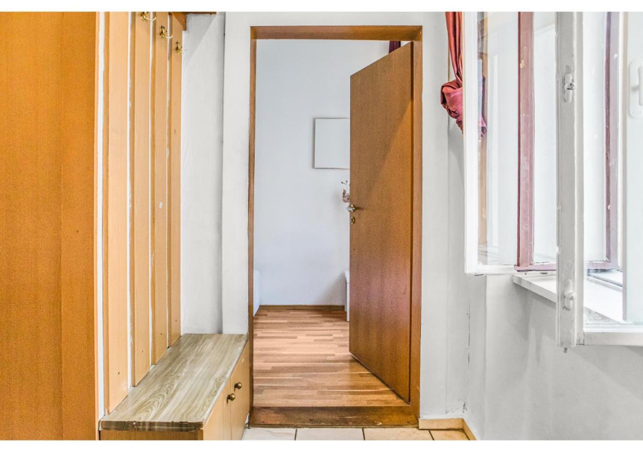 Welcoming 2Br Apt. Near Danube & Millenium Tower Wien Exteriör bild